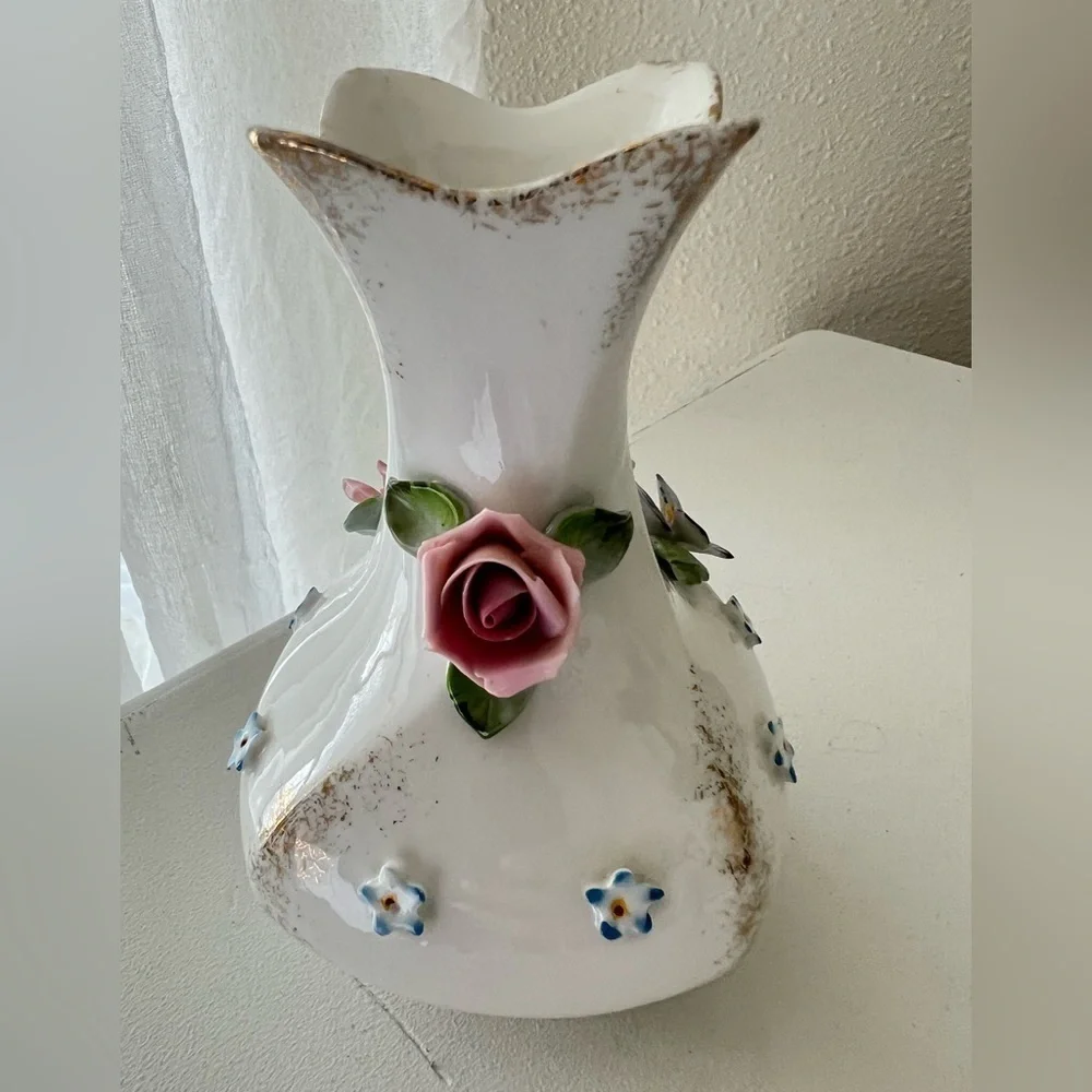 Lefton Vintage Raised Roses~ FLOWERS PINK~ Small Bud Vase